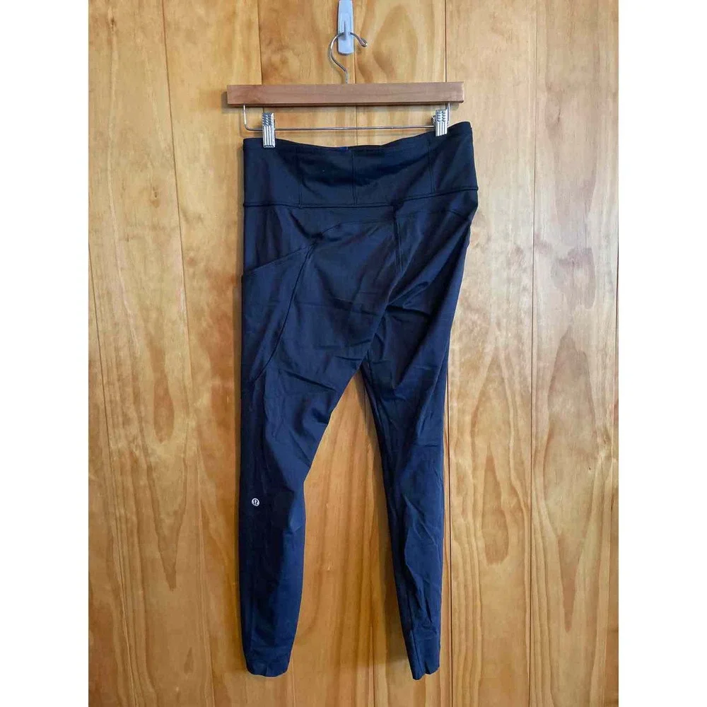 Lululemon Black Women's Leggings - Picture 3 of 4